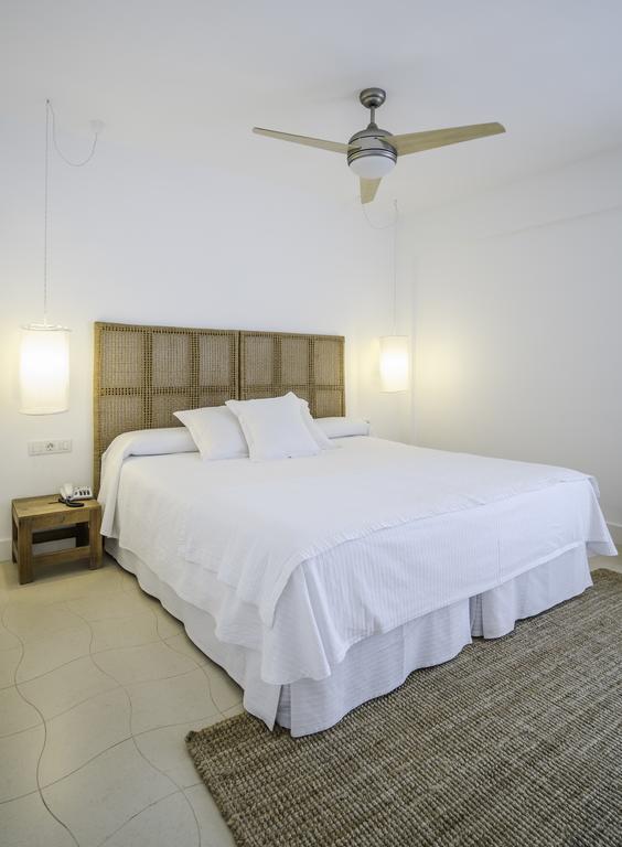 Hotel Es Mares San Francisco Javier المظهر الخارجي الصورة